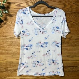 OLD NAVY | MULTICOLOR V-NECK “BEACHY” TEE SZ M